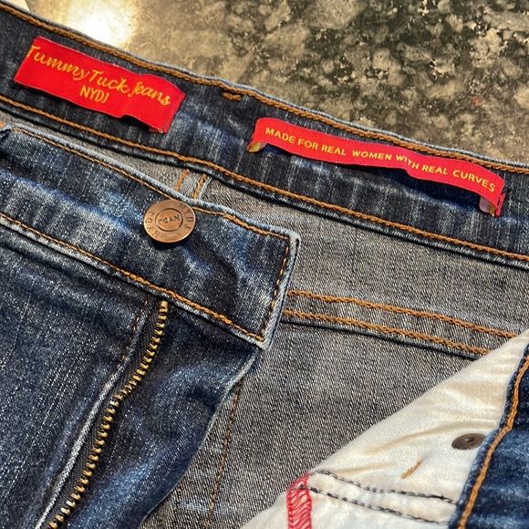 NYDJ Women’s jeans sz 14 - Picture 4 of 7